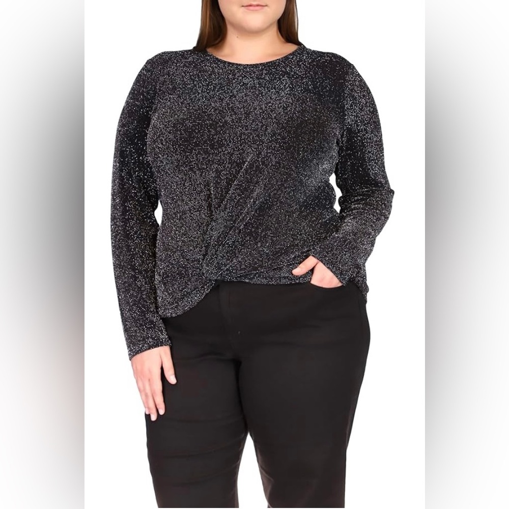 XL Michael Kors ©
Plus Size Twist Hem Long Sleeve Top